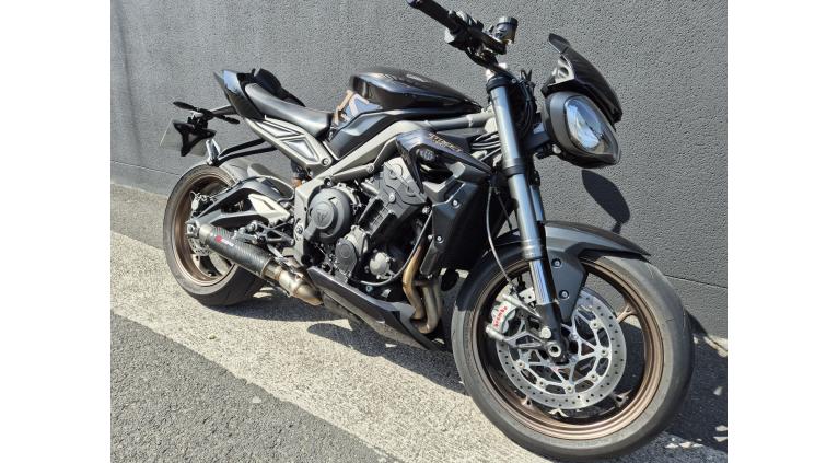TRIUMPH STREET TRIPLE 765 RS